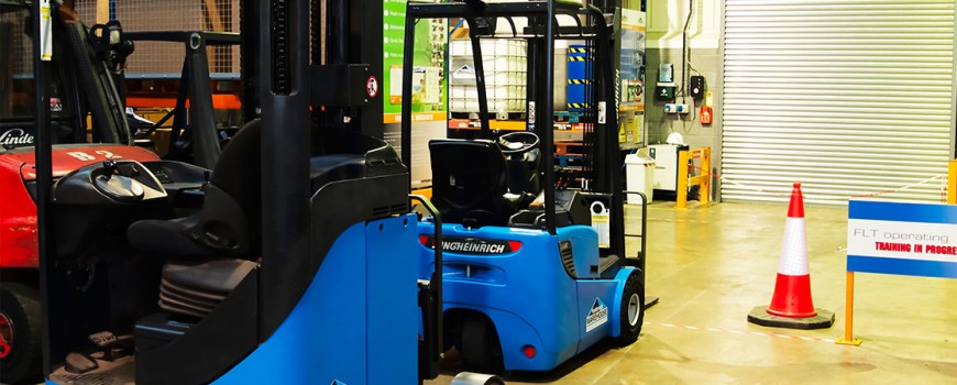 Reasons to Get a Forklift ( FLT ) Licence